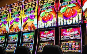 Slots mmkk77